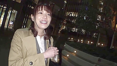 極エロボディの営業OLがGカップ巨乳を晒してホテルでローションエッチ